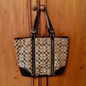 Coach logo print tote bag w/original dust bag!